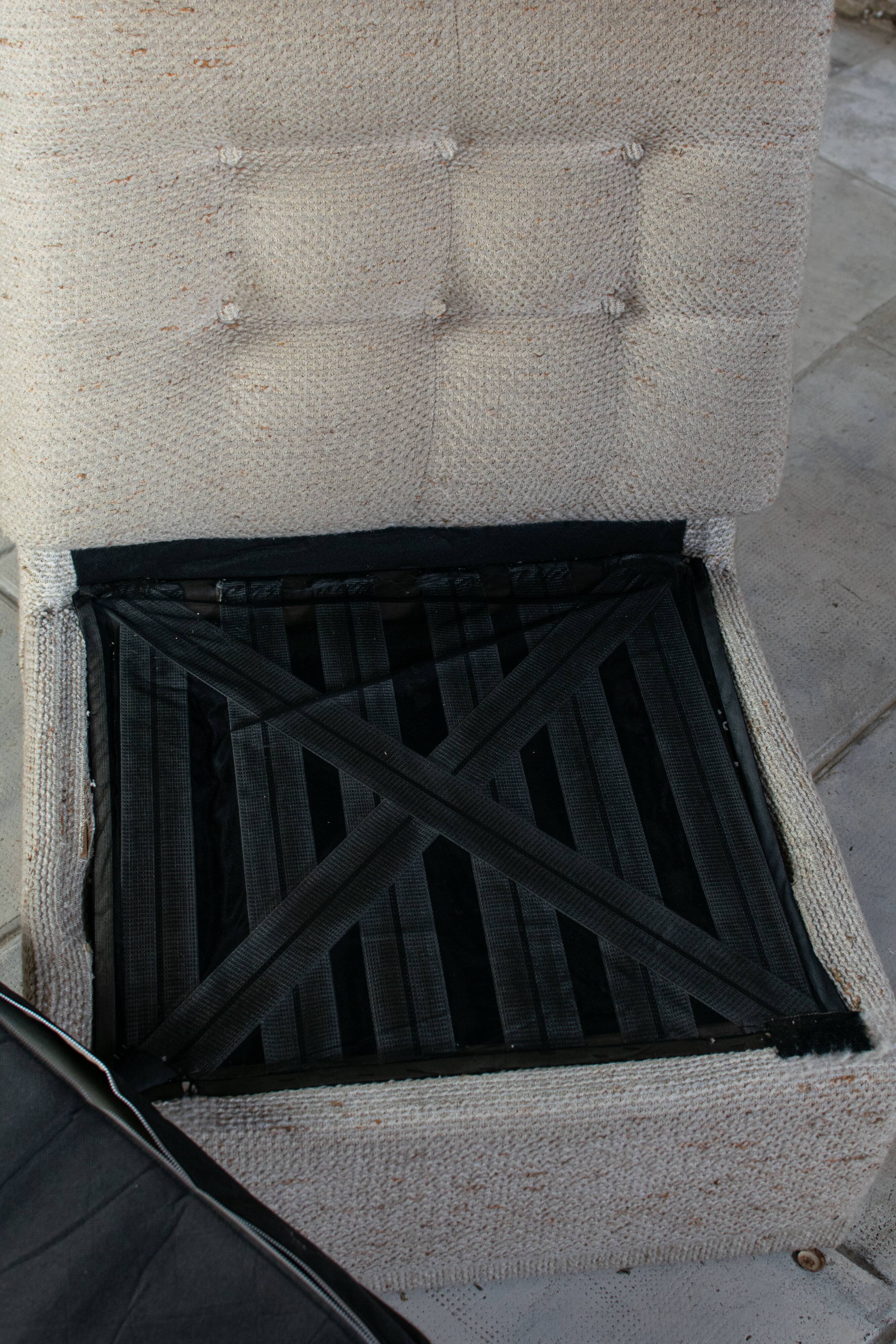 Vintage 70s fireside chair