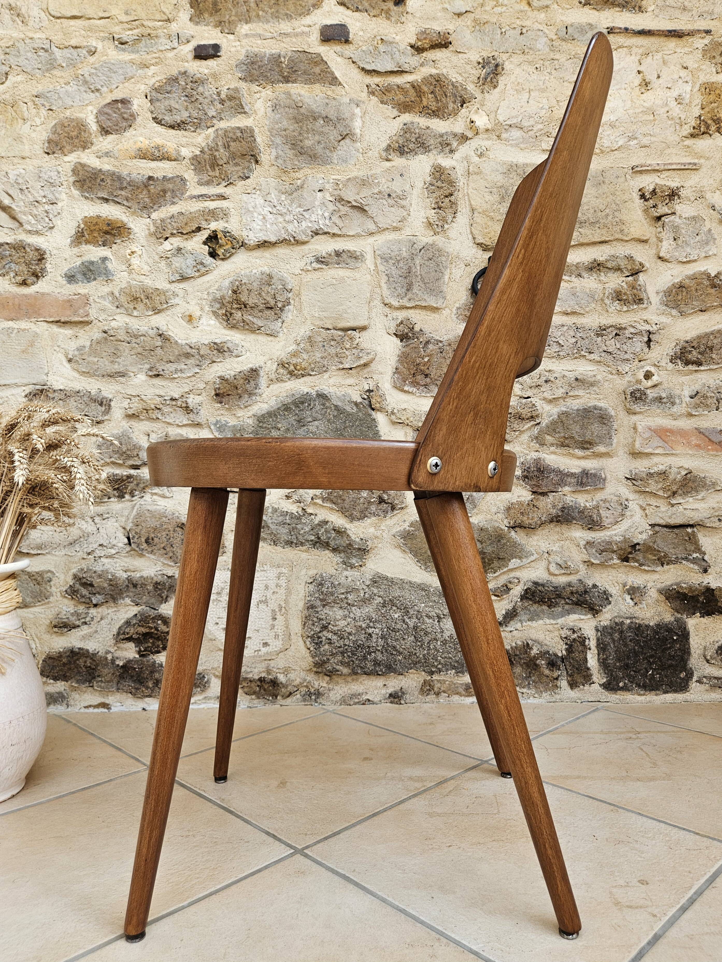 10 Baumann Mondor chairs