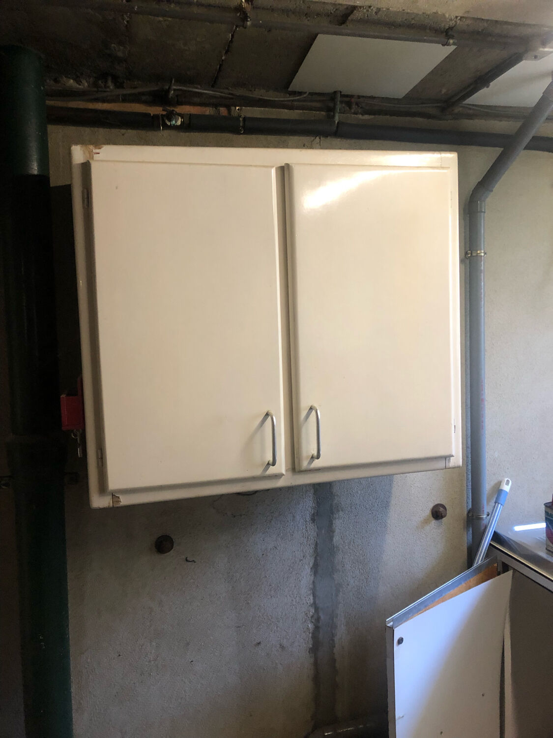 Vintage kitchen top cabinet