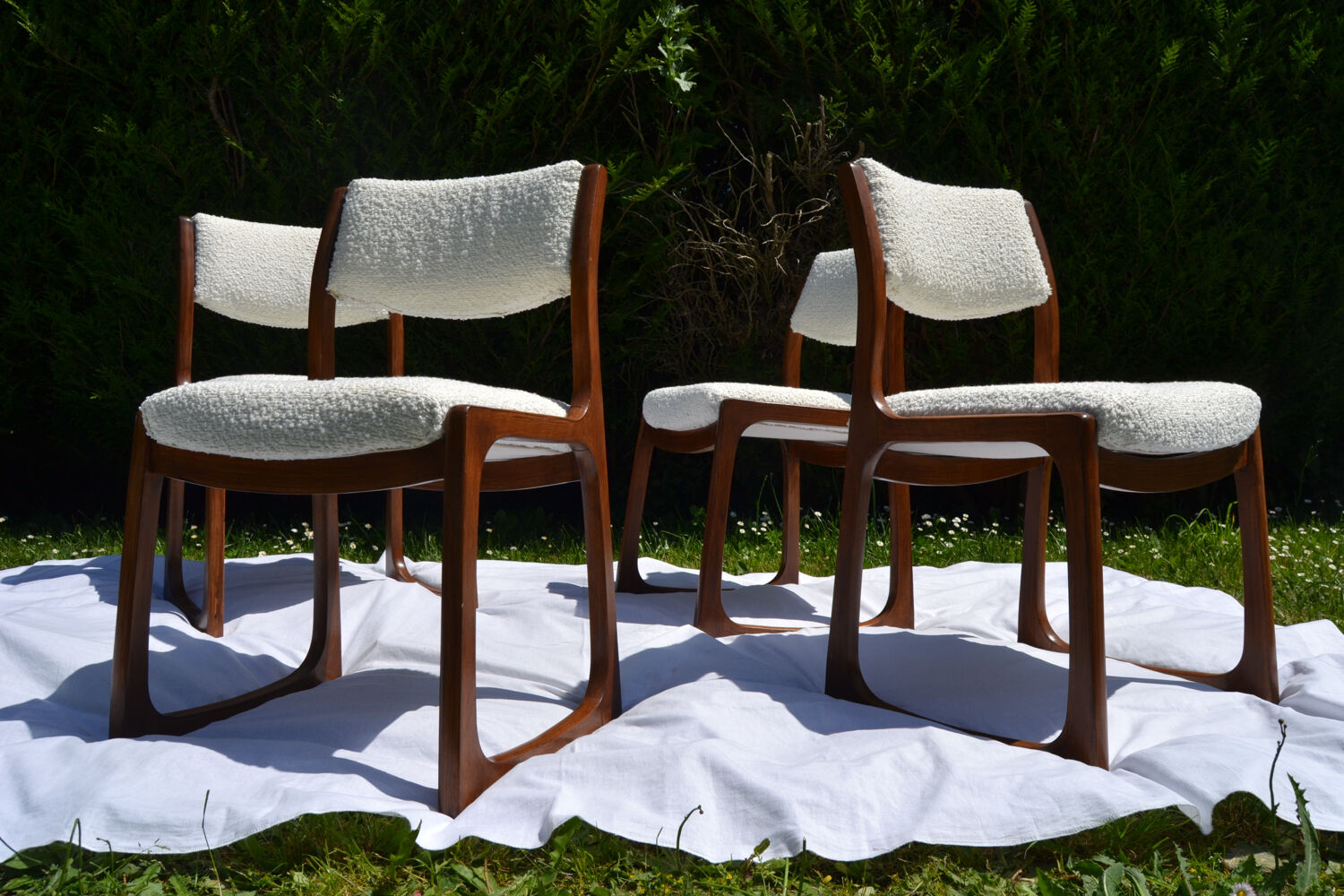 4 Baumann sleigh chairs