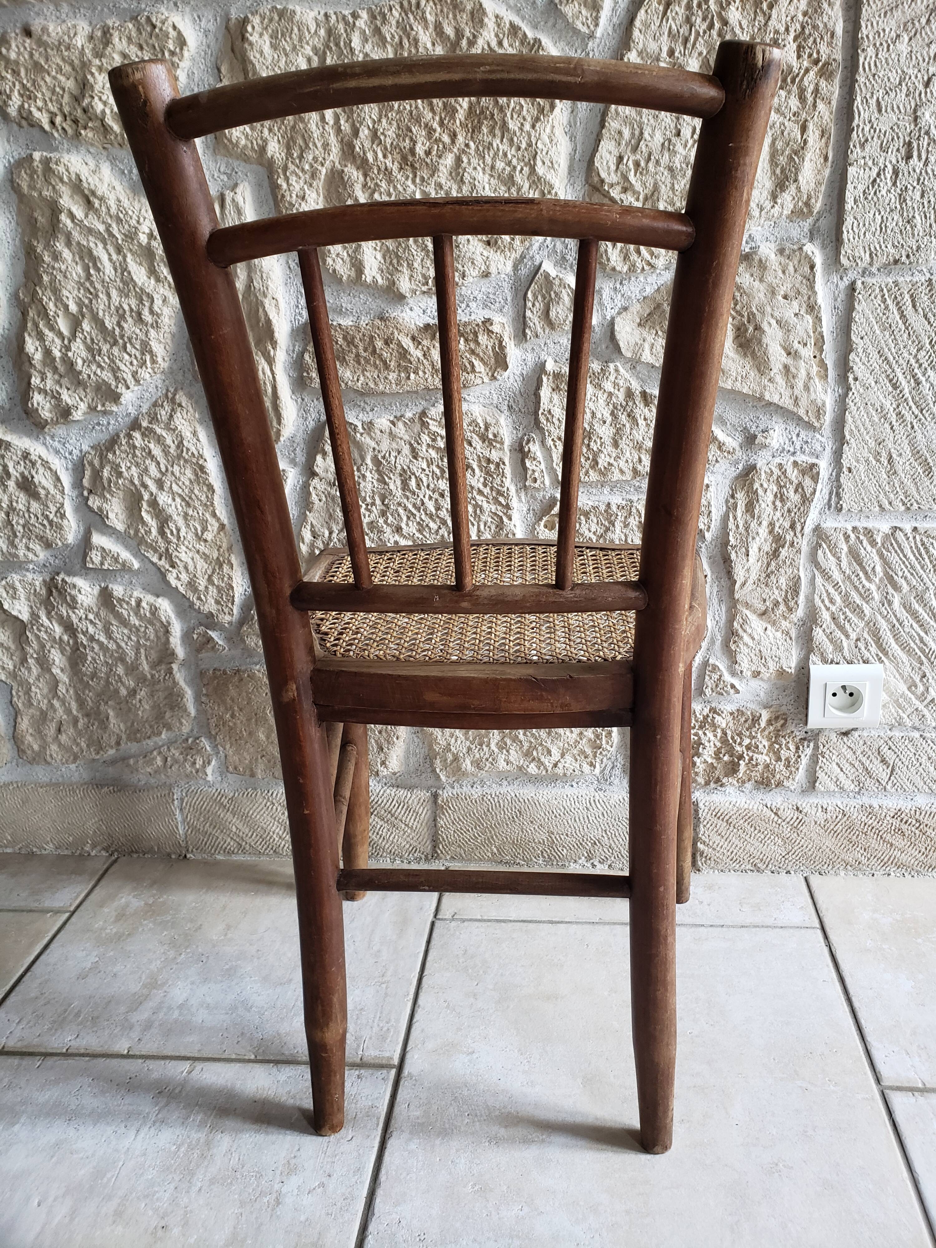 Chaise bistrot cannée 1900