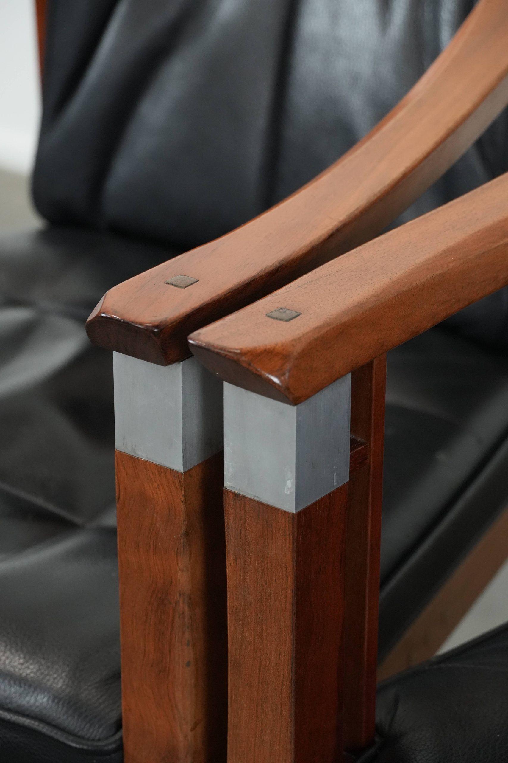 Set of 4 luxury black leather Art Deco dining chairs with armrests