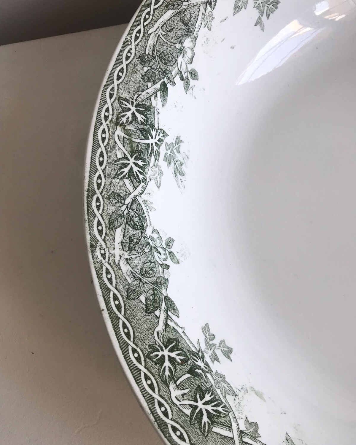 Summer model salad bowl