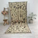 Moroccan Berber rug 305x136cm