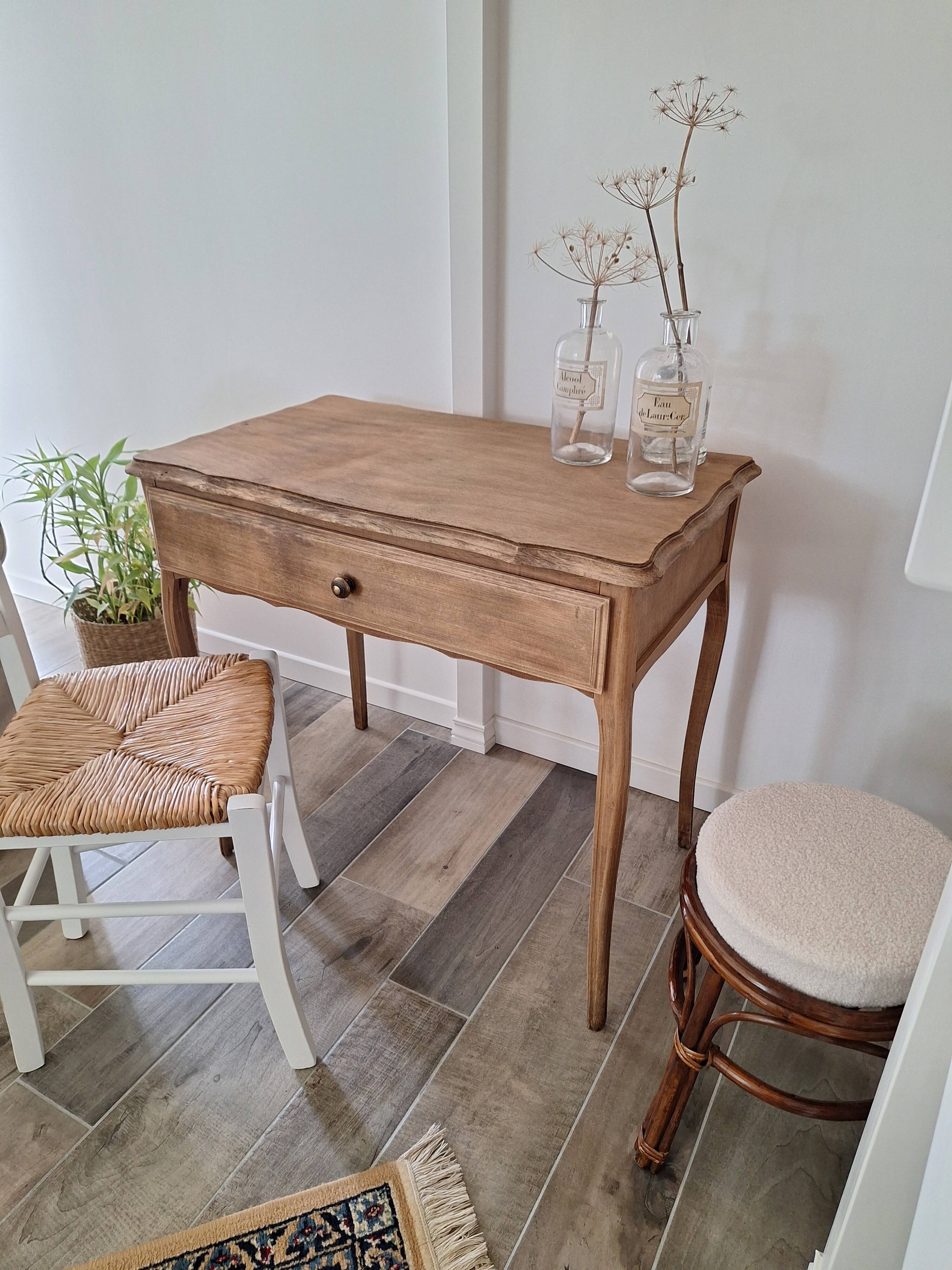 Wooden console desk