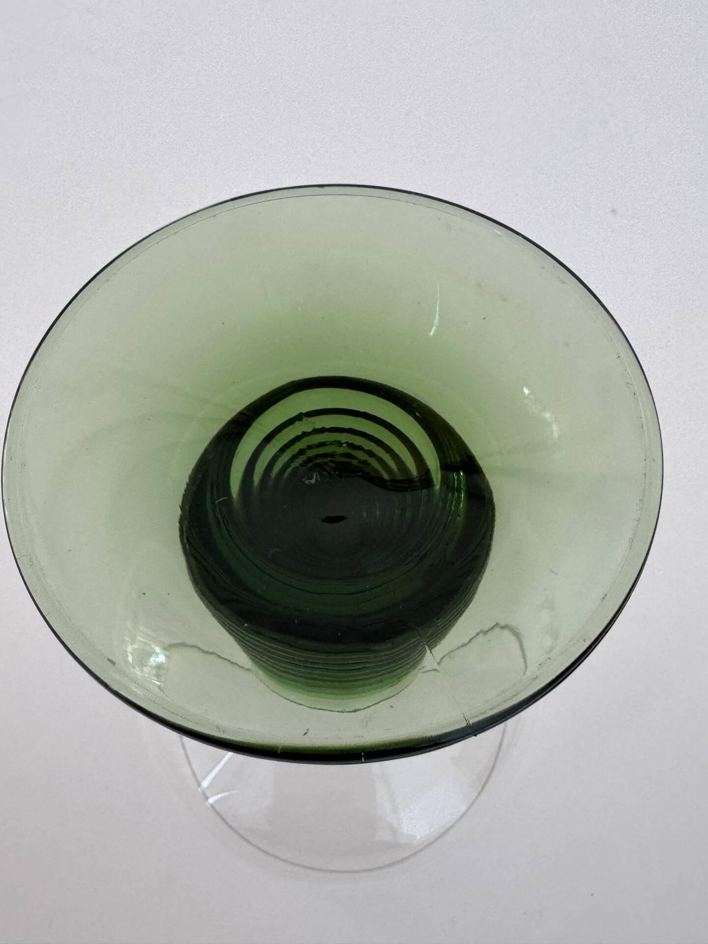 A set of 4 Vintage MCM Gren Beehive Stem Wine Glasses