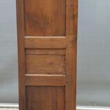 Walnut glazed bookcase with nineteenth century rose window