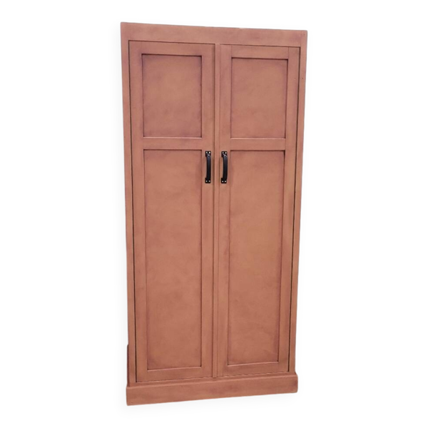 Armoire vintage
