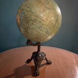 Terrestrial globe G Thomas Paris