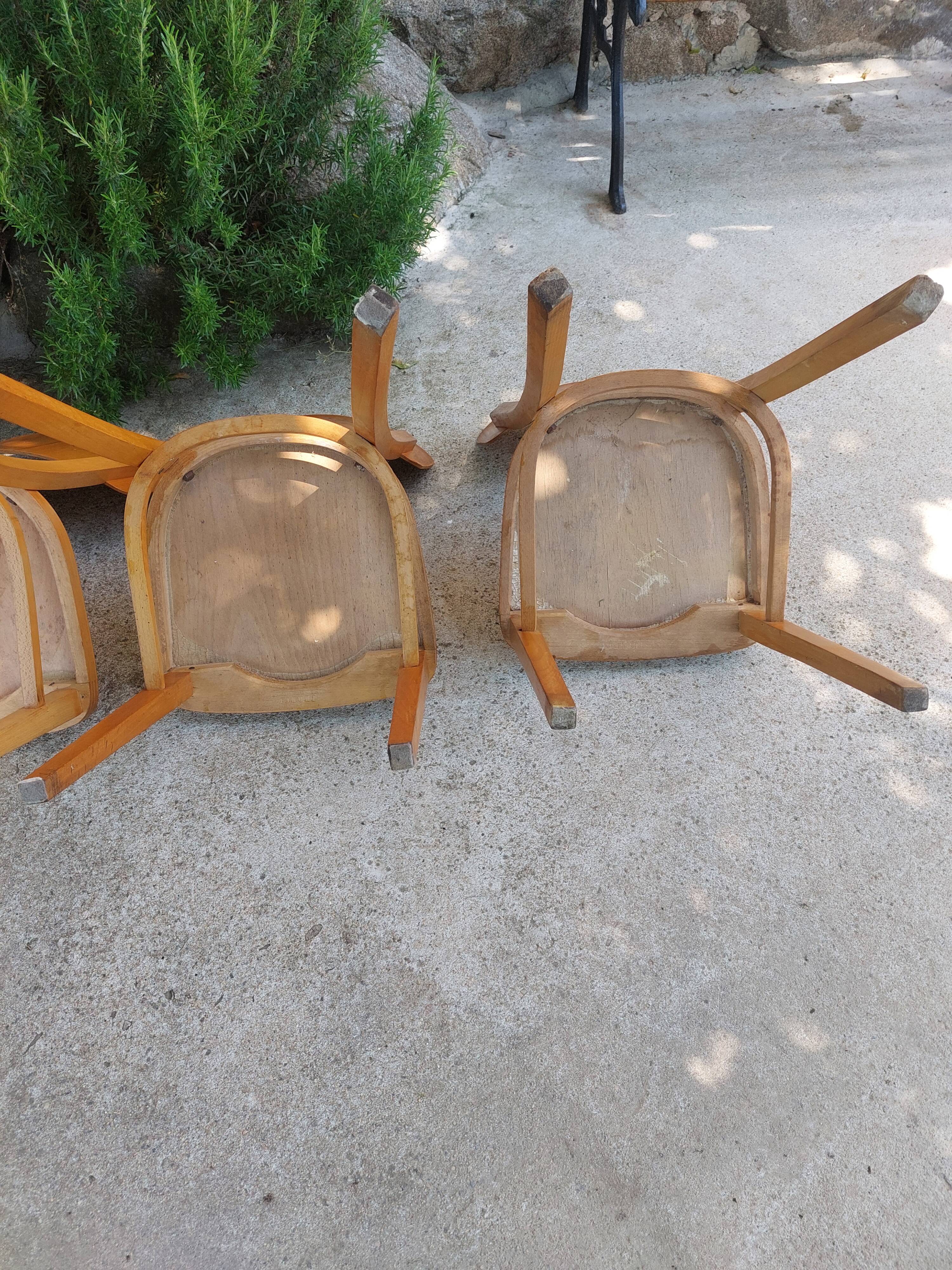 4 bistro chairs, light colour
