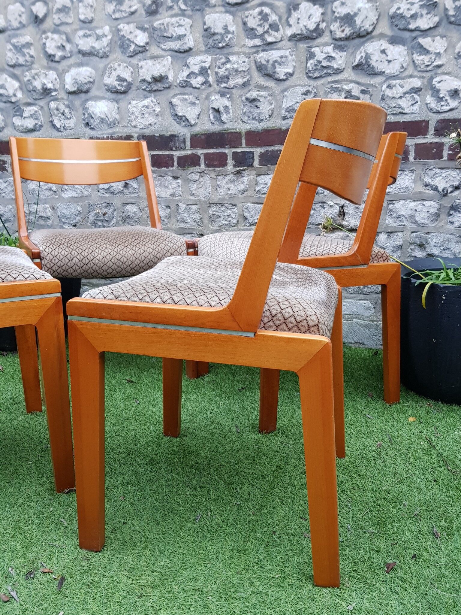 Chaises style scandinave 1970