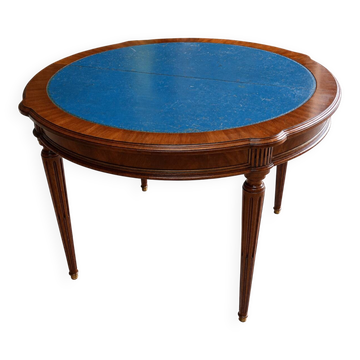Elegant game table or circular extending side table in Louis XVI style.