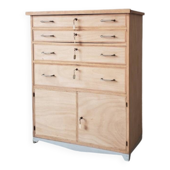 Raw wood workshop furniture