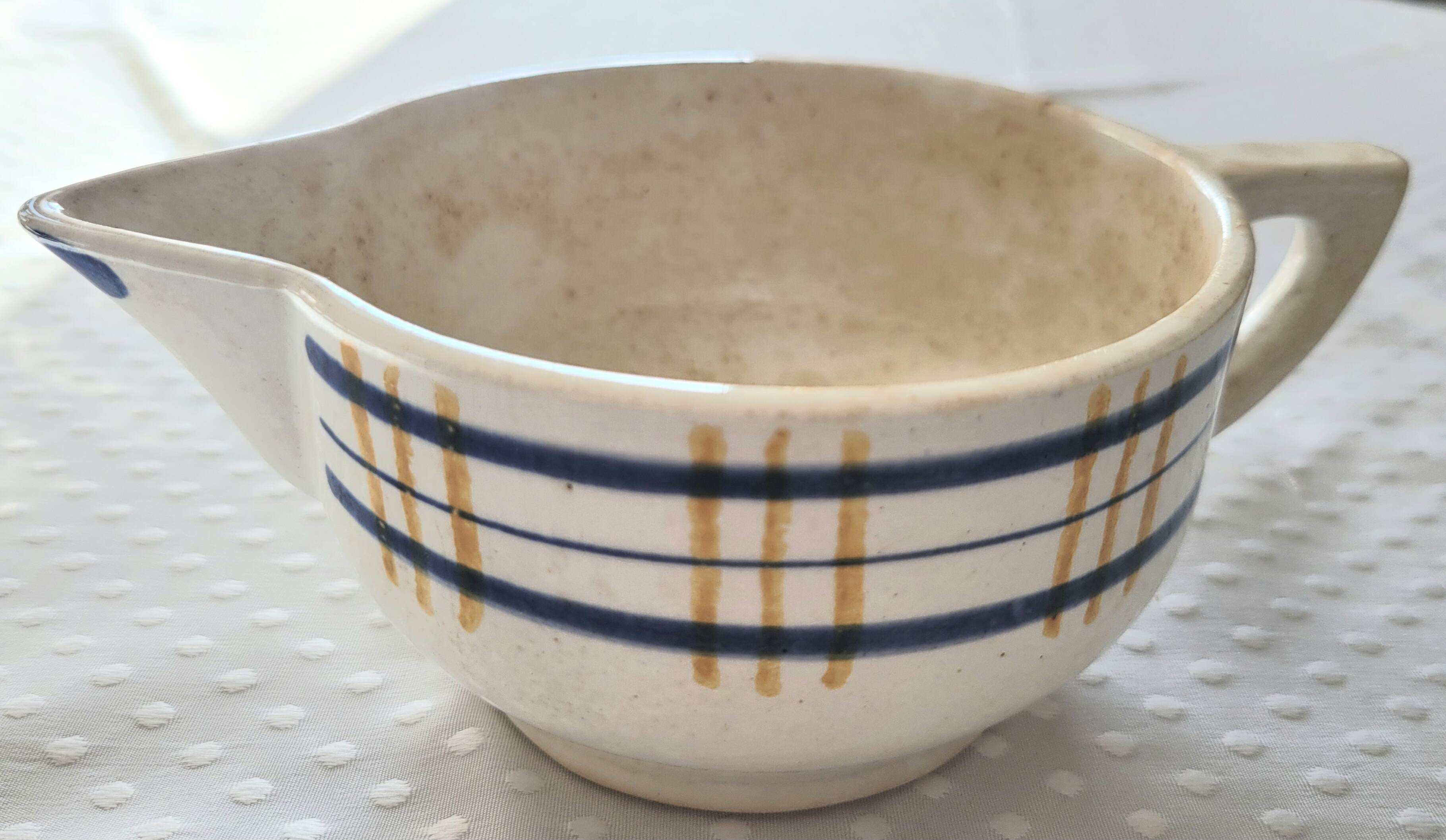 Poitou sauce boat from Sarreguemines