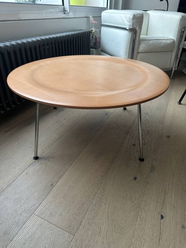 Table basse CTM Charles & Ray Eames pour Vitra