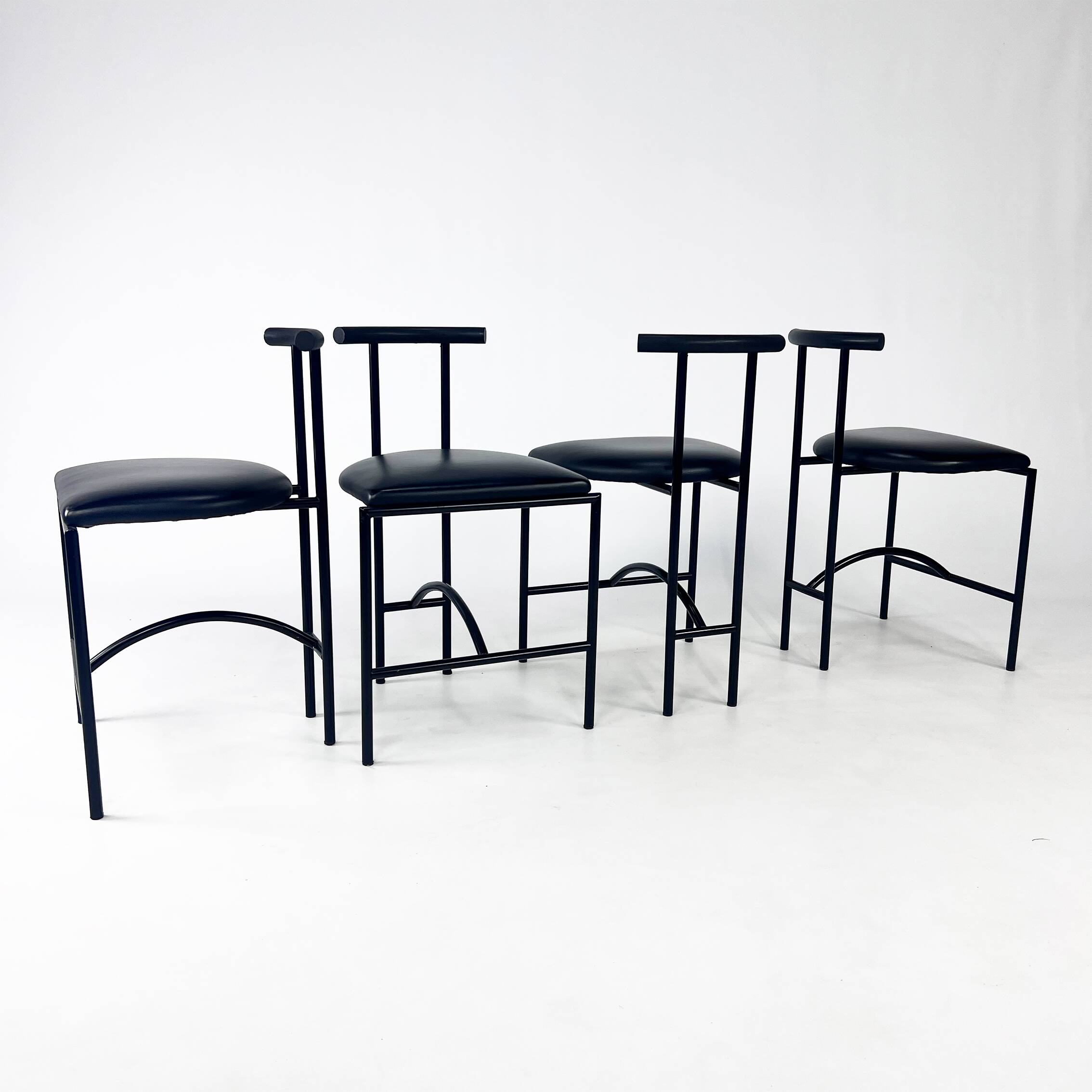 Set of 4 Rodney Kinsman Tokyo dining chairs for Bieffeplast, 1980s