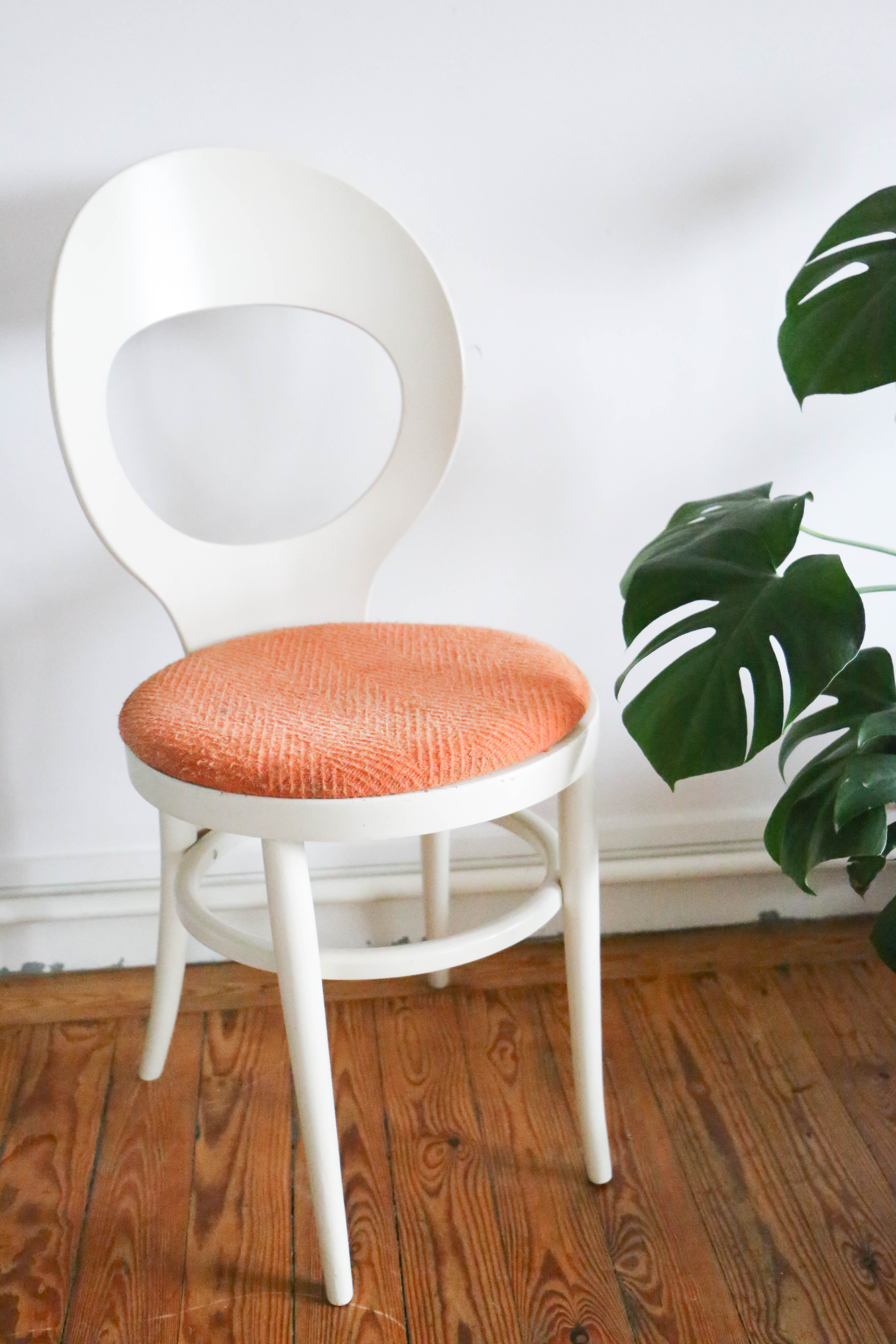 Baumann bistro chair, Seagull model