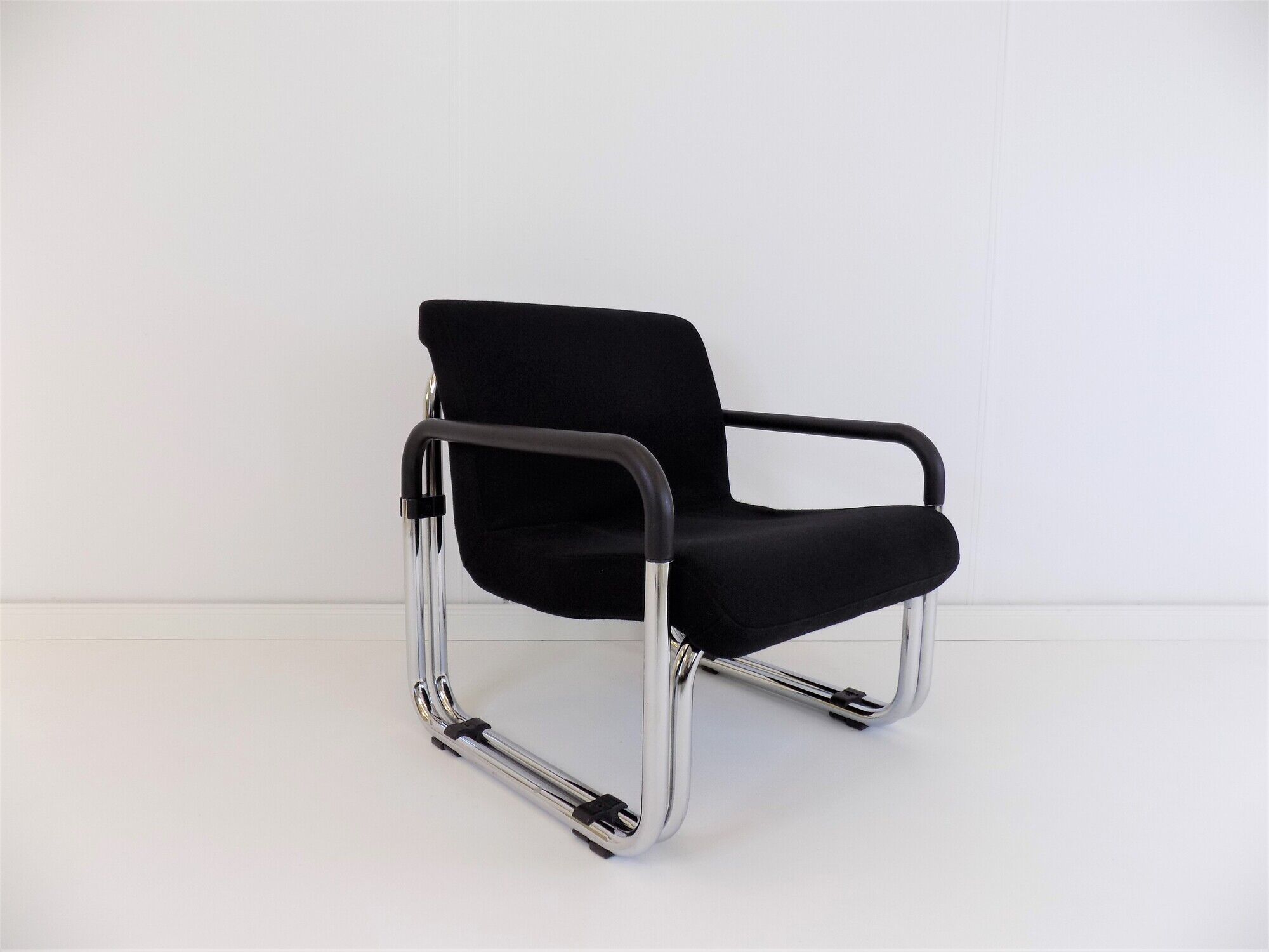 2 Cazzaro Bauhaus tubular steel armchairs