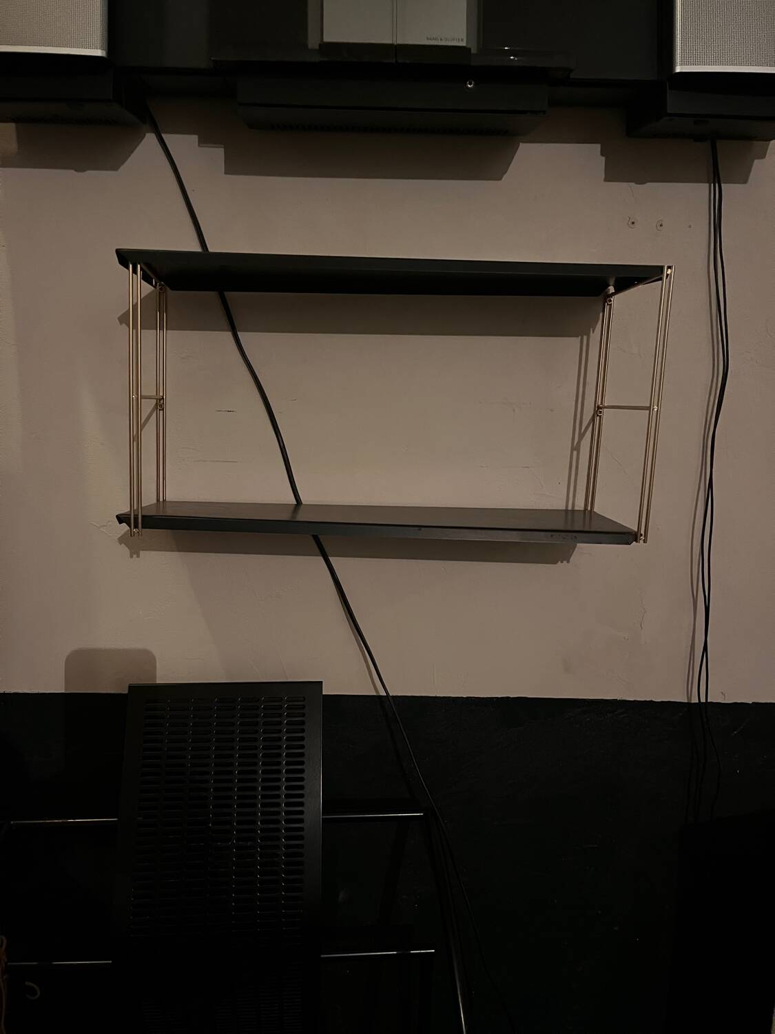 Vintage string shelf