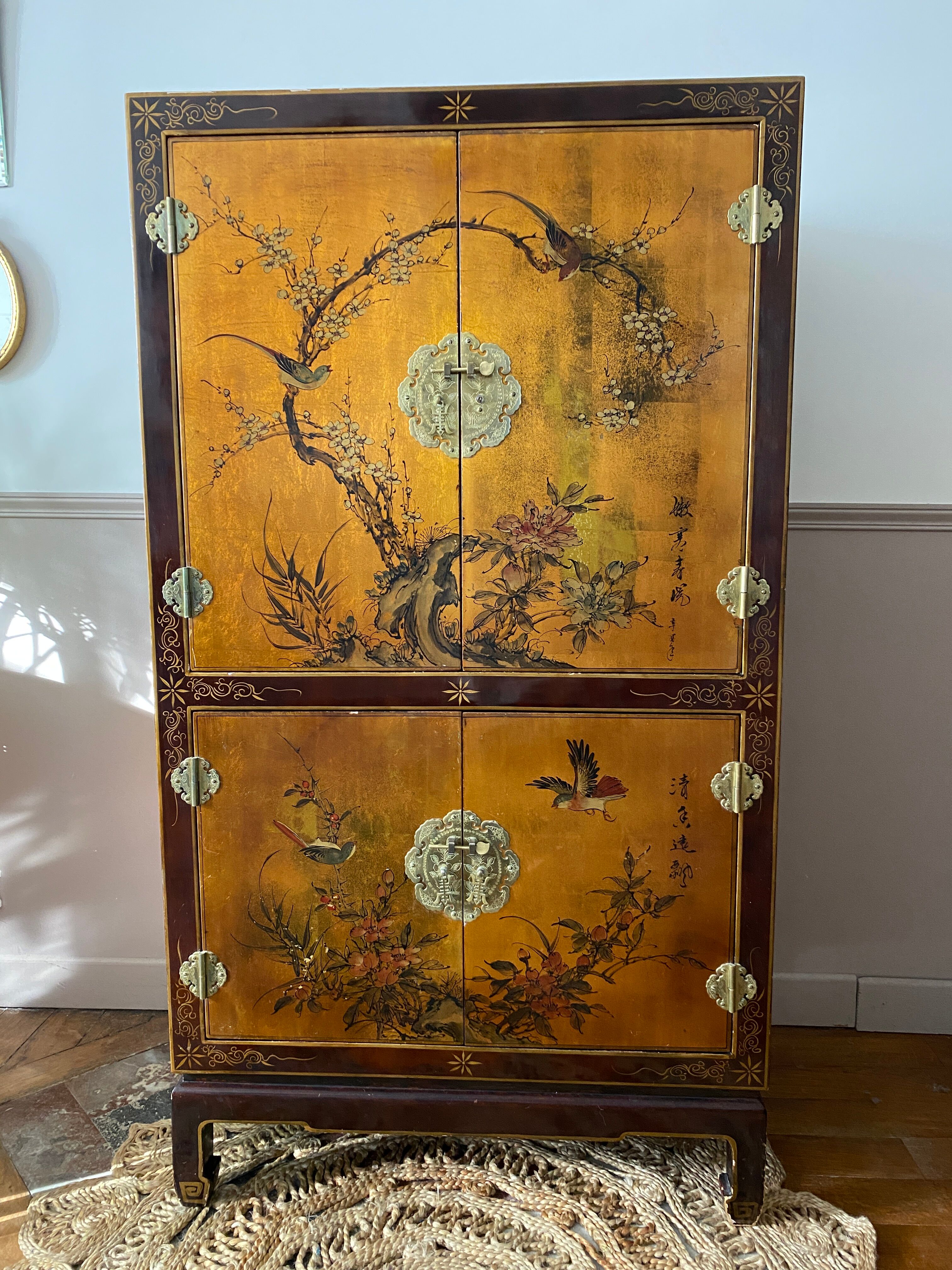 Asian Chinese lacquered sideboard furniture