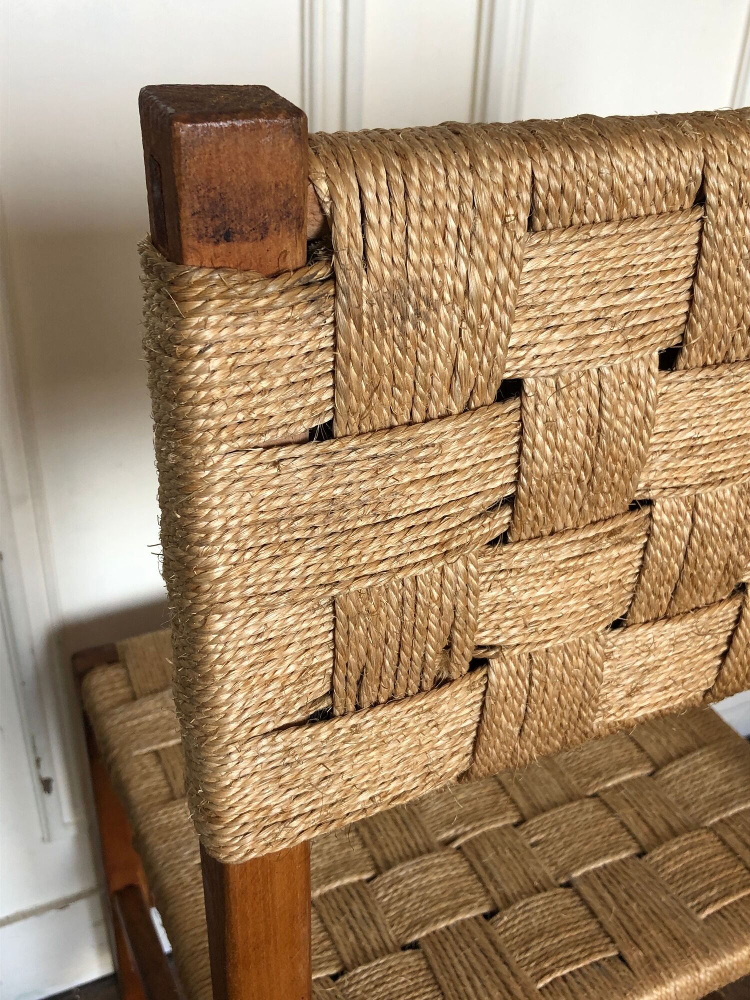 Chair made of wood and rope