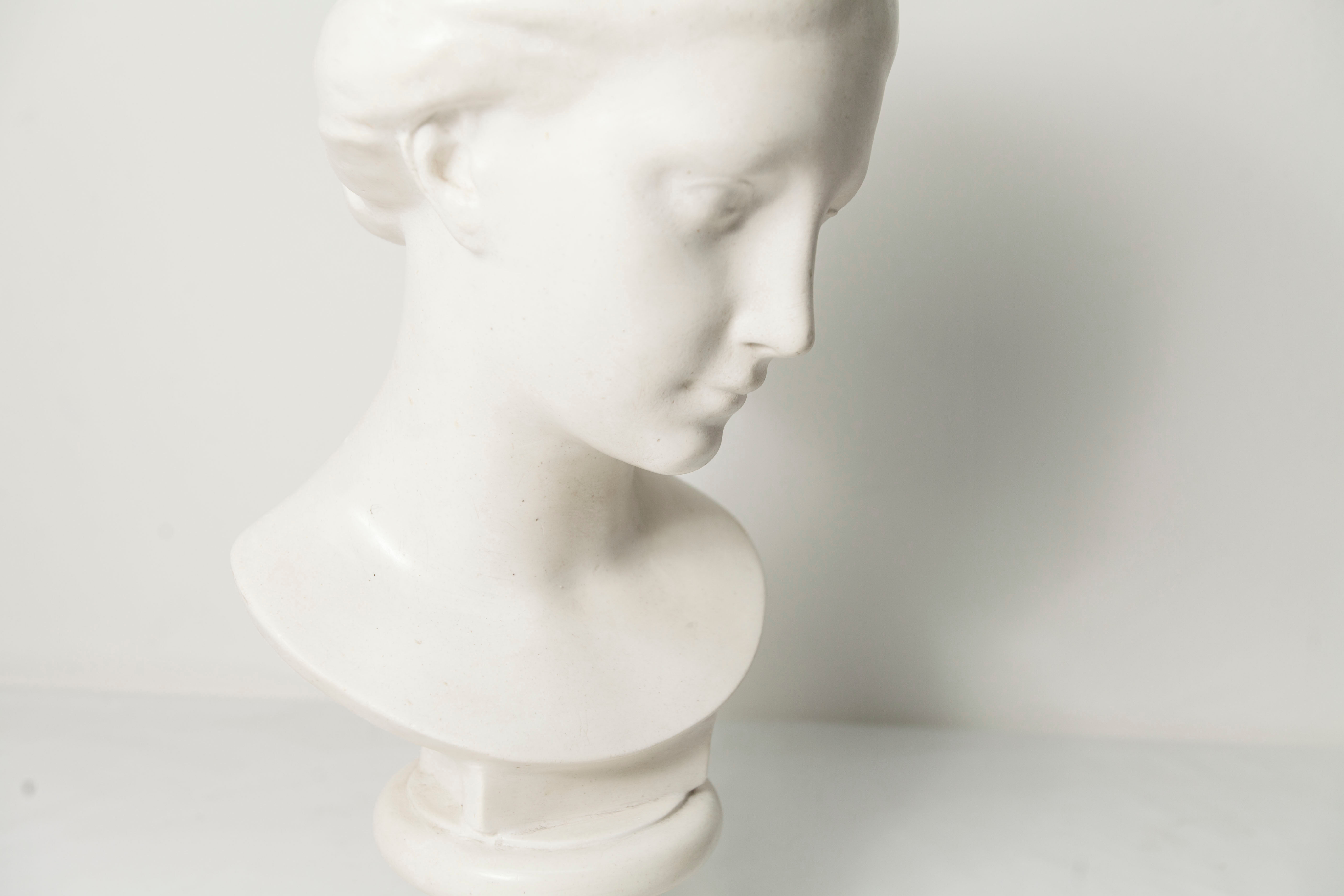Buste femme en marbre 43cm musée Louvre 1445