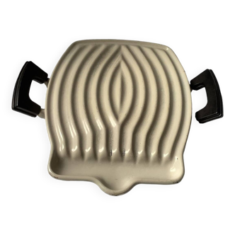 Le Creuset Raymond Loewy toaster grill