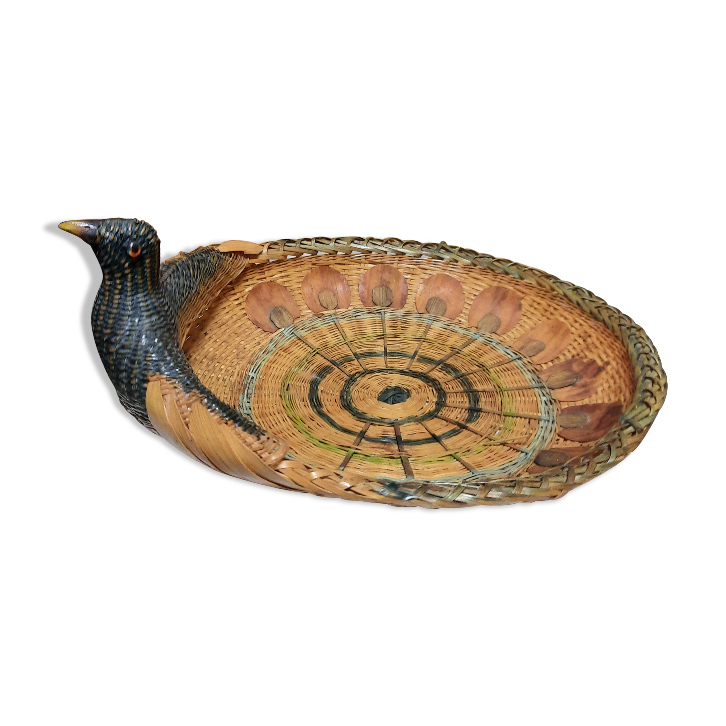 Peacock-shaped basket