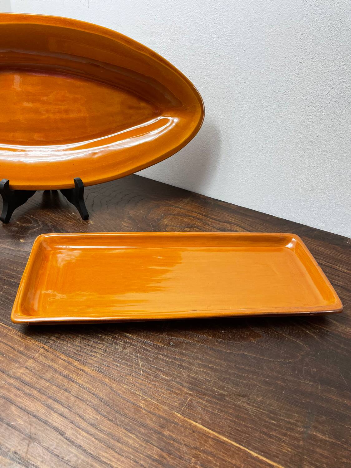 3 glazed ceramic dishes