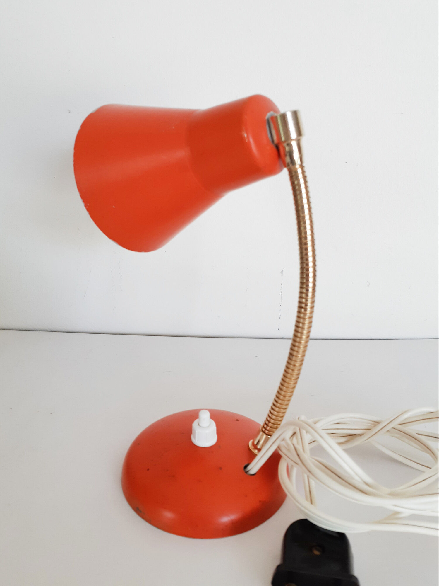Orange tabletop casserole lamp, desk lamp, flexible, 50s, vintage French