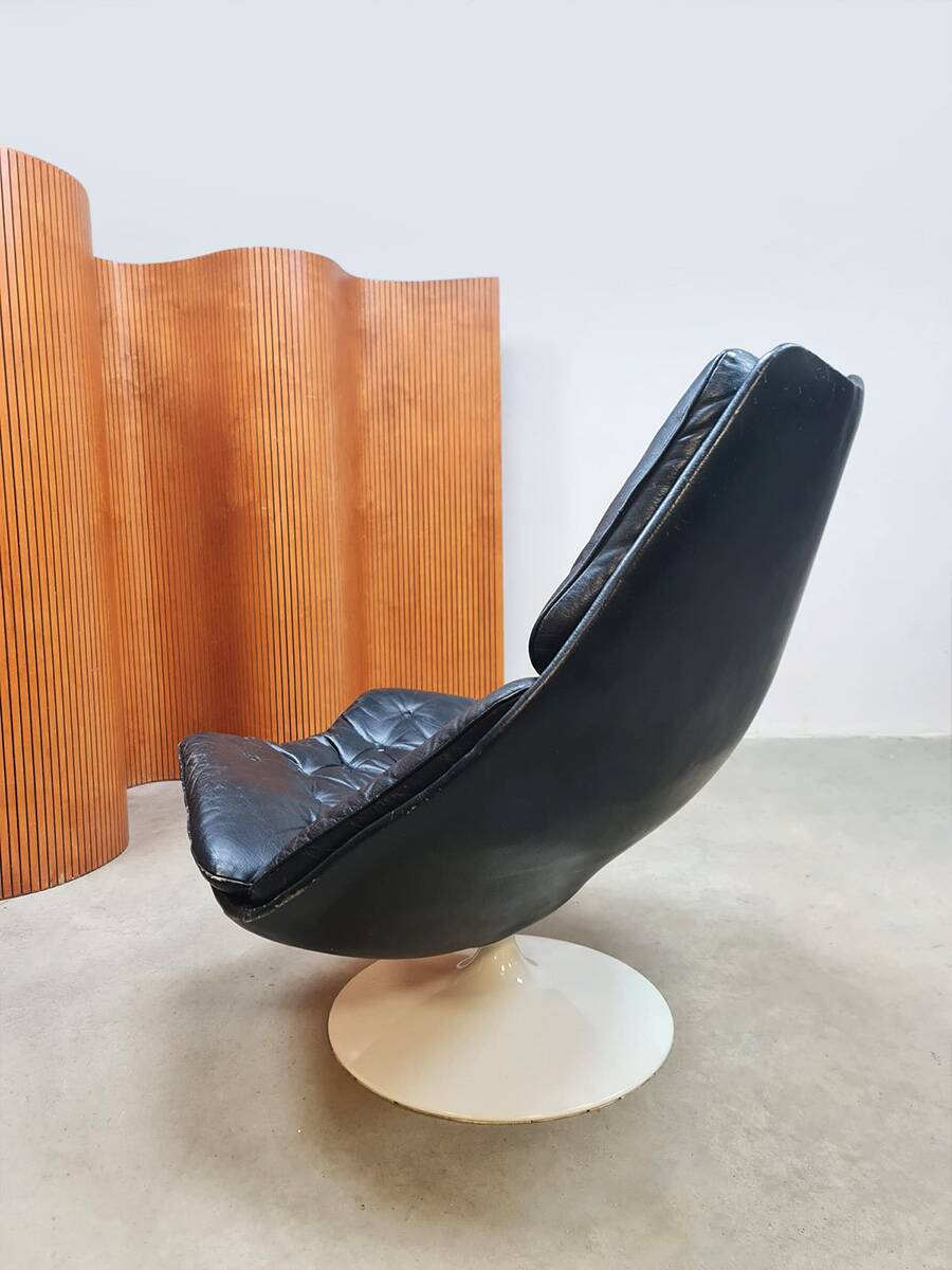 Vintage Artifort swivel chair Geoffrey Harcourt F588