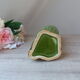 Pichet ou carafe zoomorphe canard en barbotine vert et jaune