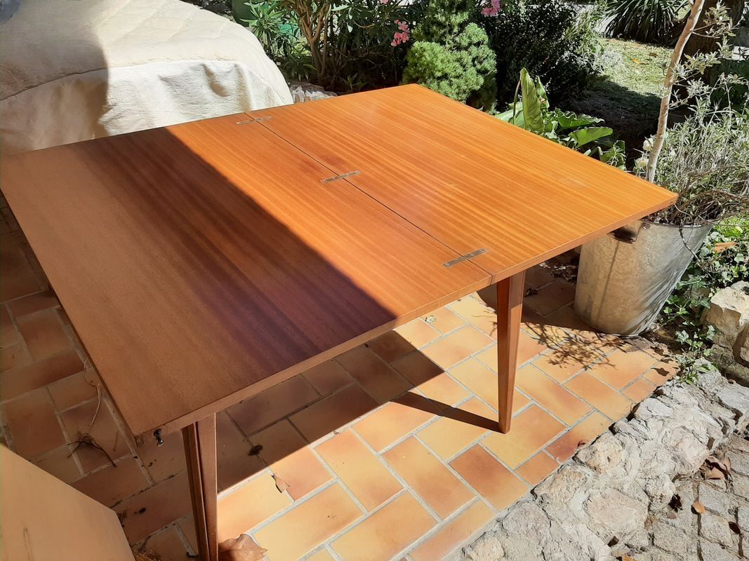 Table d appoint retro