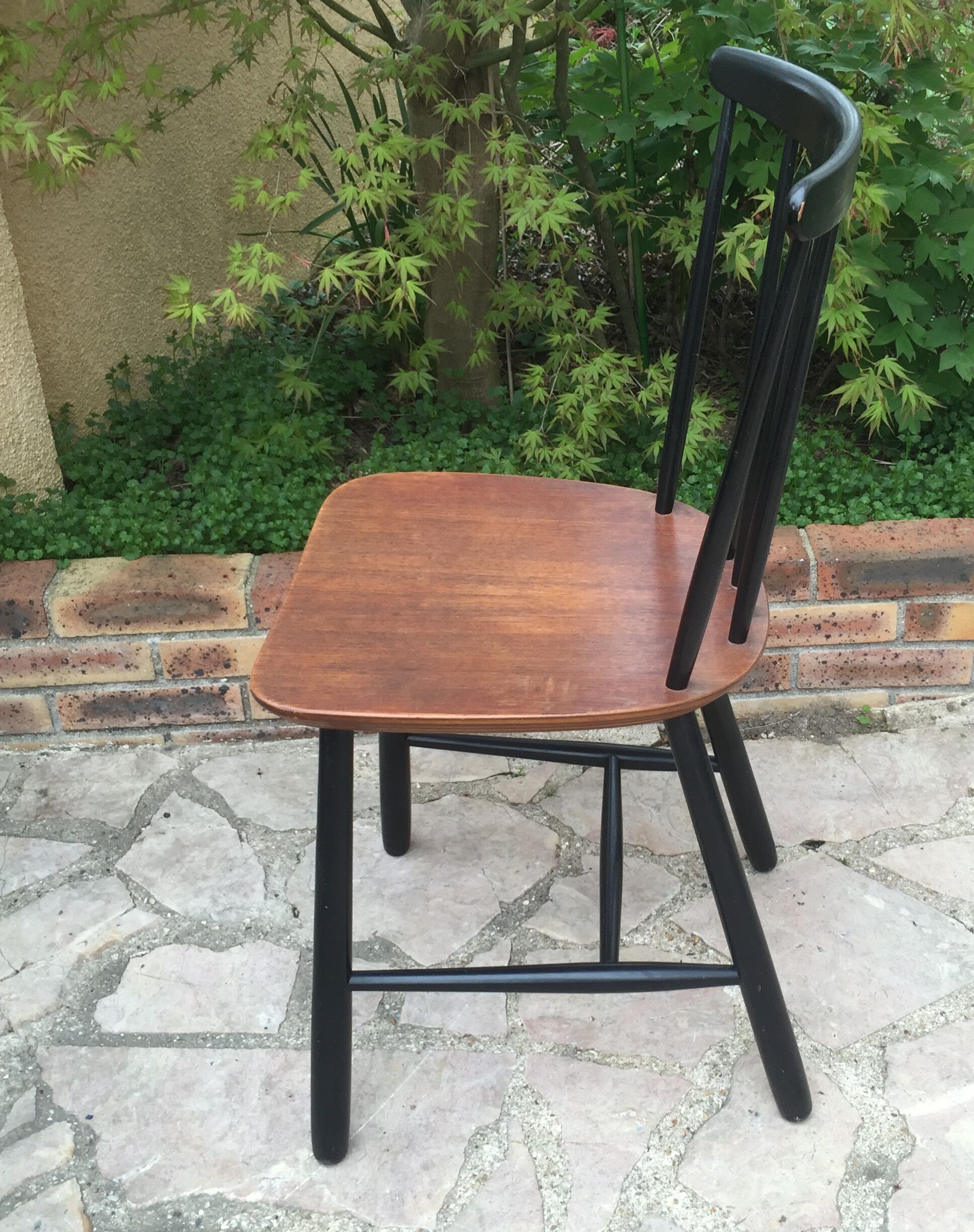 Paire de chaises anciennes en bois