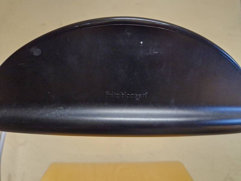 Vico Magistretti for Fritz Hansen - Set of 4 beech chairs MB9918