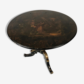 Napoleon III tilting pedestal table in black lacquered wood decorated with bird of paradise and peacock decoration