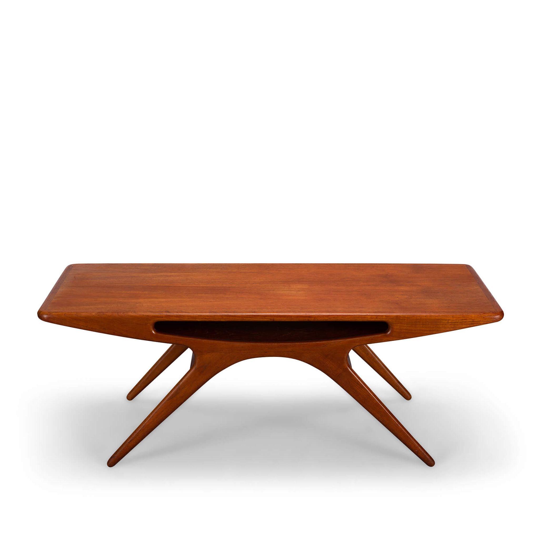 Table par Johannes Andersen pour cfc silkeborg, années 1960