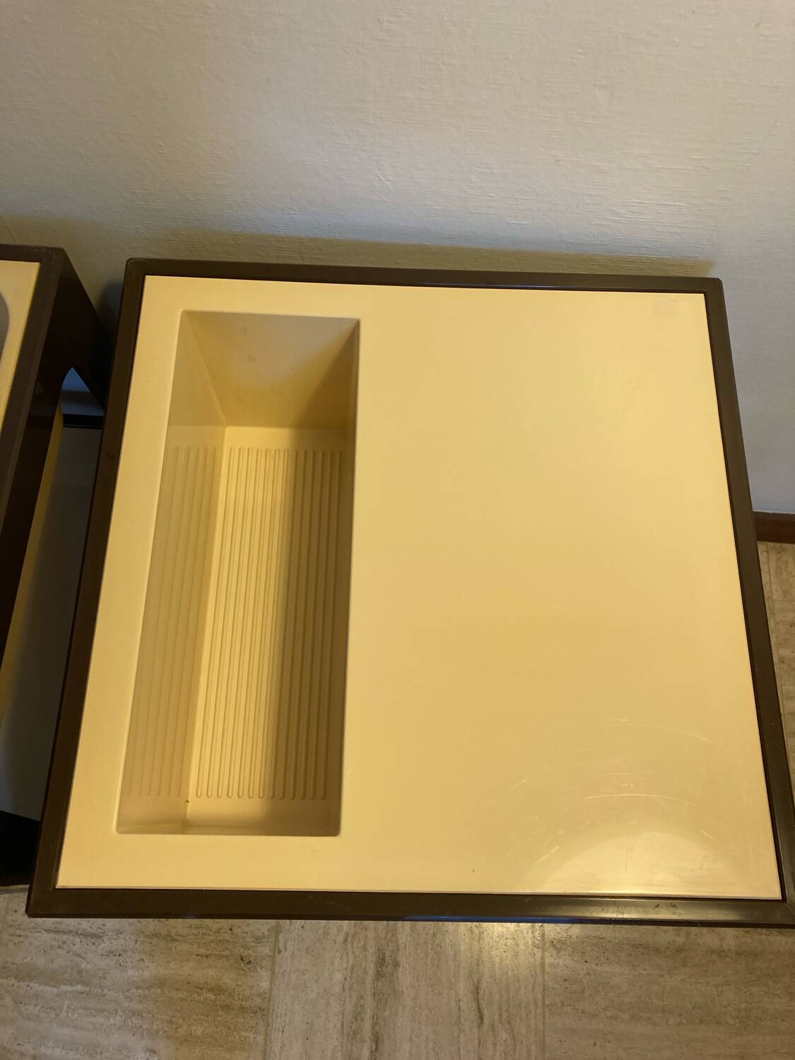 4 vintage Flair coffee tables