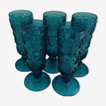 Set of 5 blue glass flutes