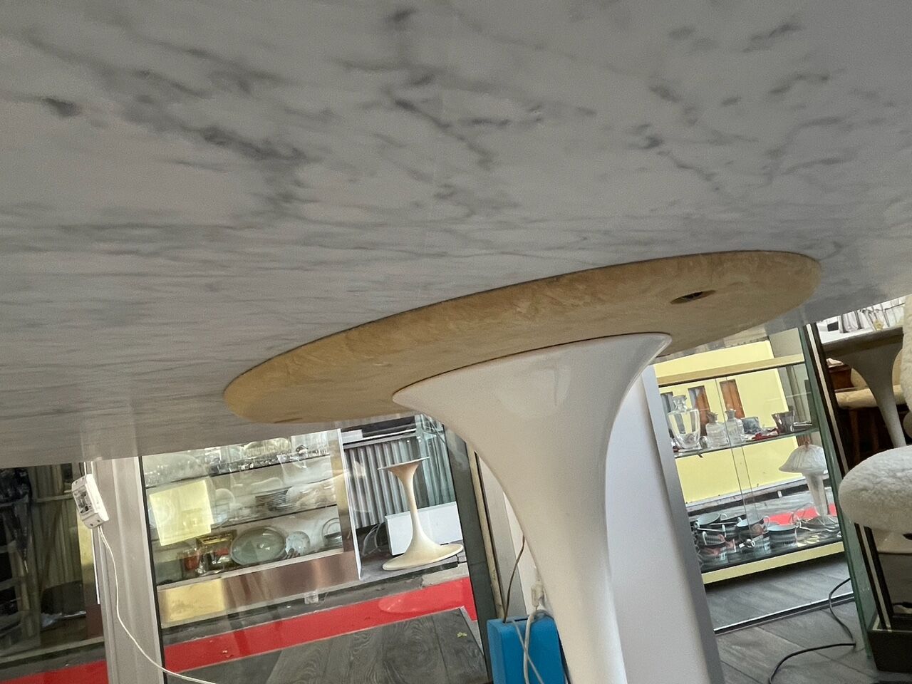 Tulip table - Eero Saarinen & Knoll International 120 cm diameter