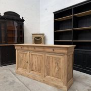 Enfilade in 19th-century elm