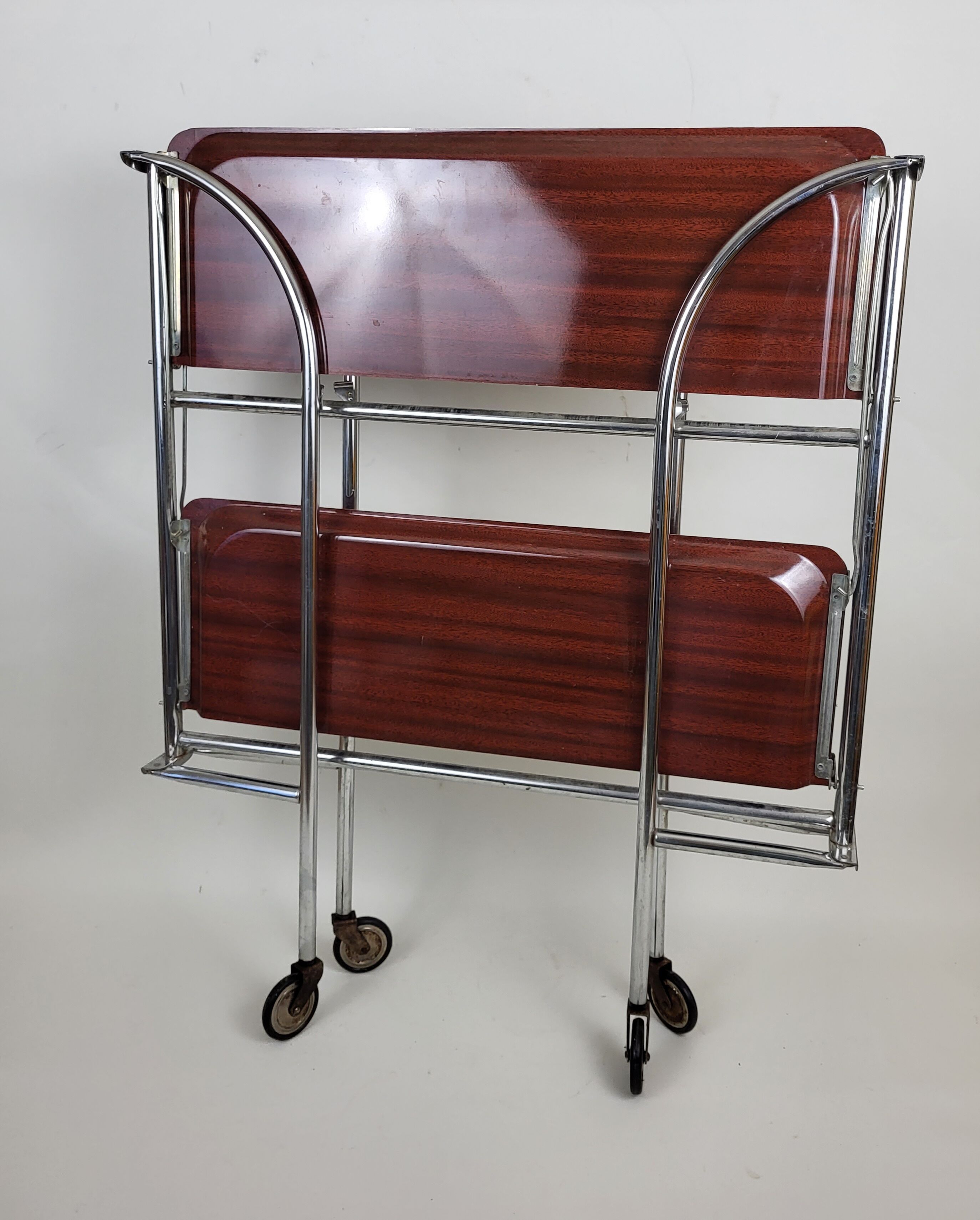 Formica vintage folding service