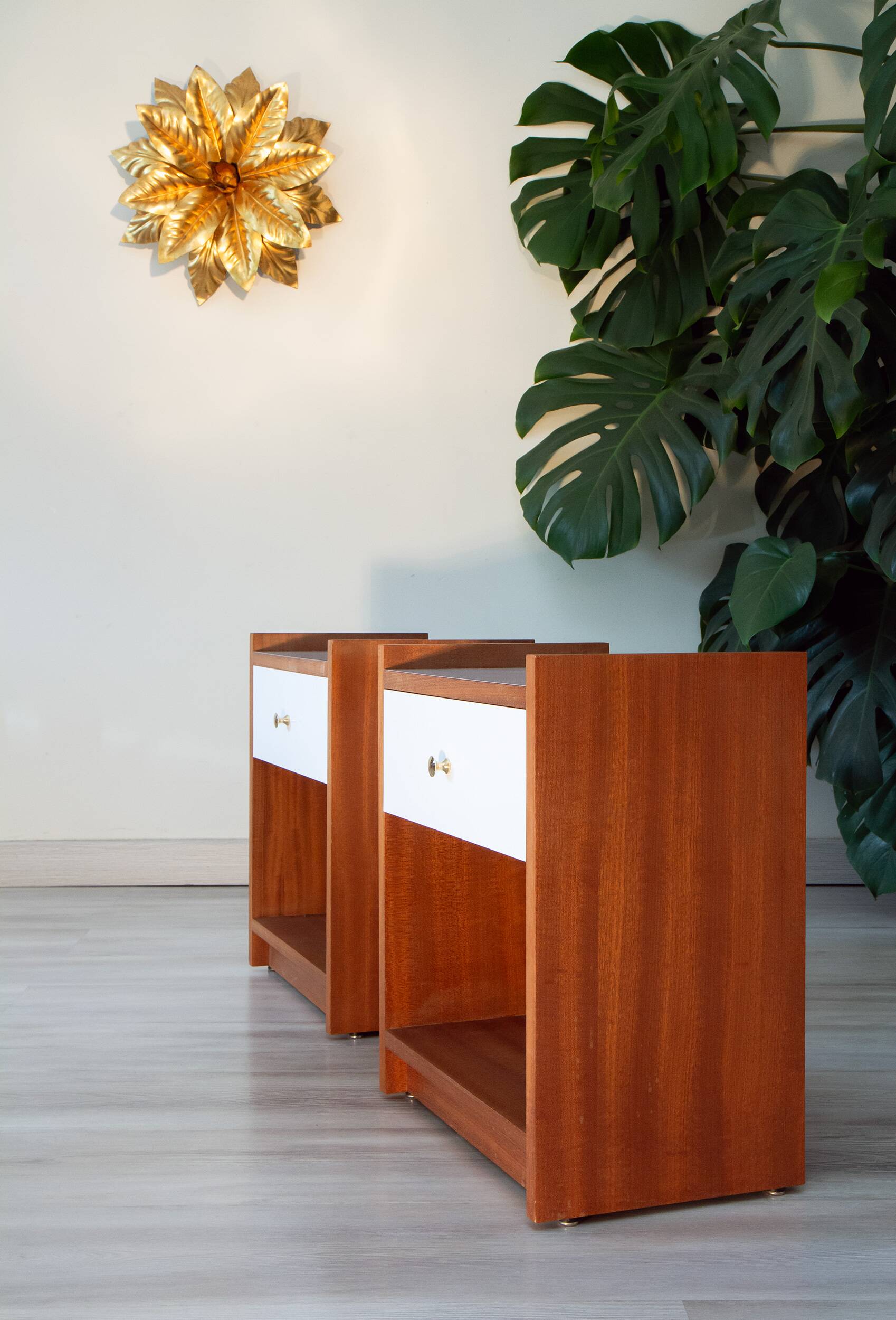 Pair of bedside tables, mahogany, white laminate and brass, 1970