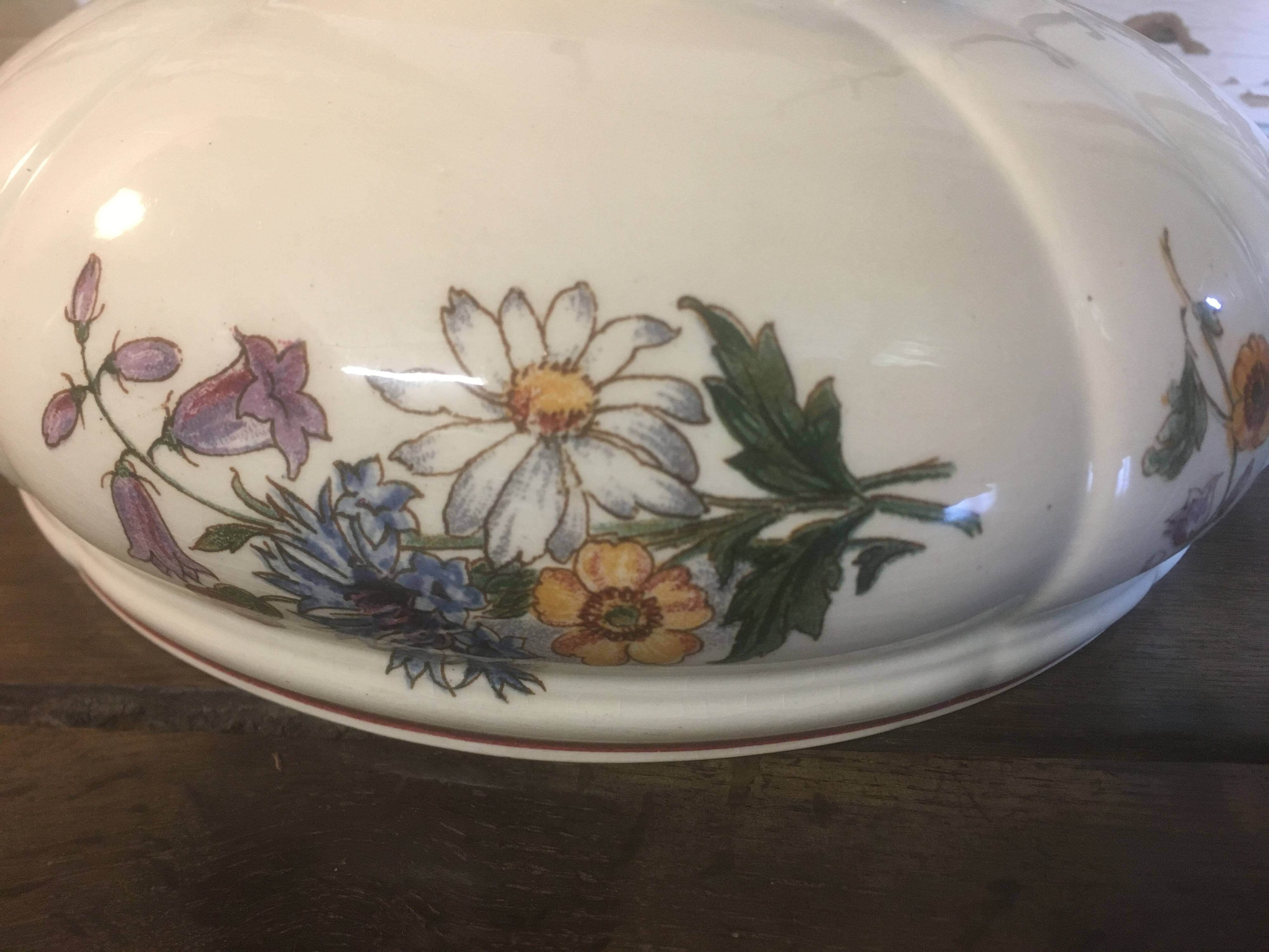 Tureen Sarreguemines France circa 1940-50