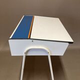 Children's desk with integrated storage