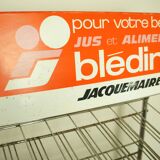 Blédina grocery shelf trade display