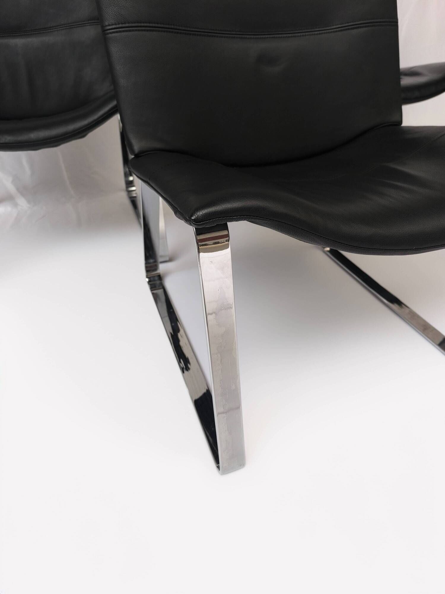 4 chaises BoConcept JetChair