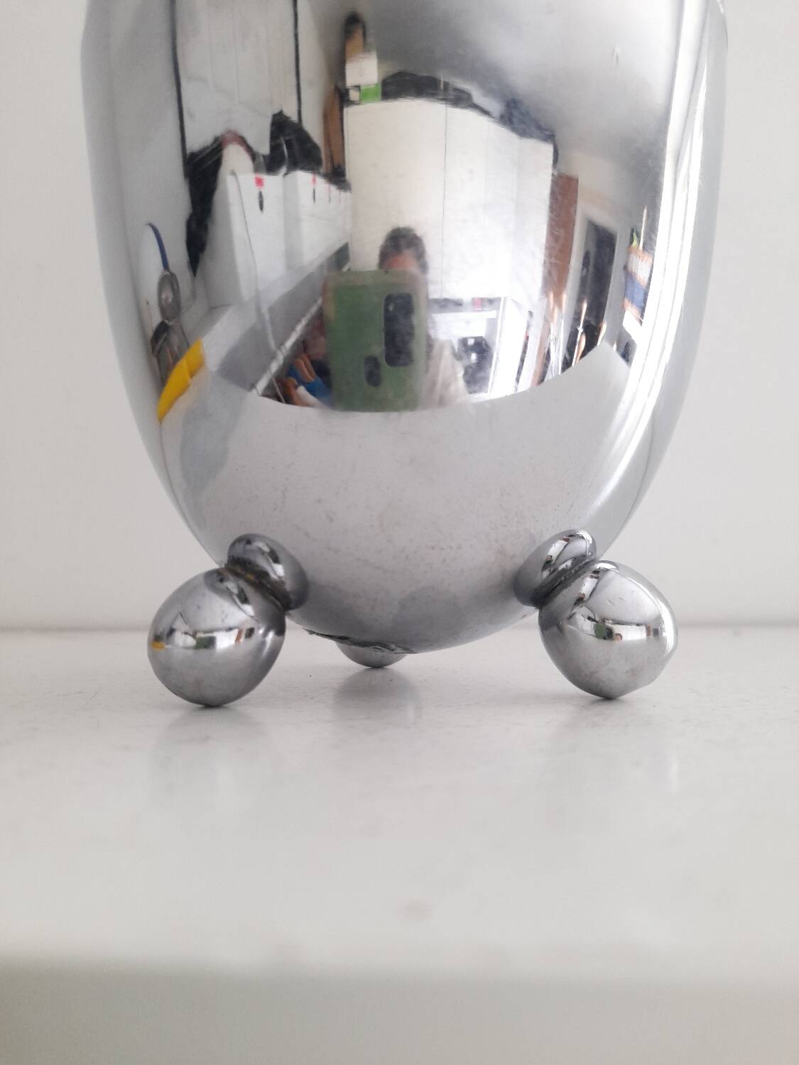 Lineabeta chrome metal candy box from the 90s