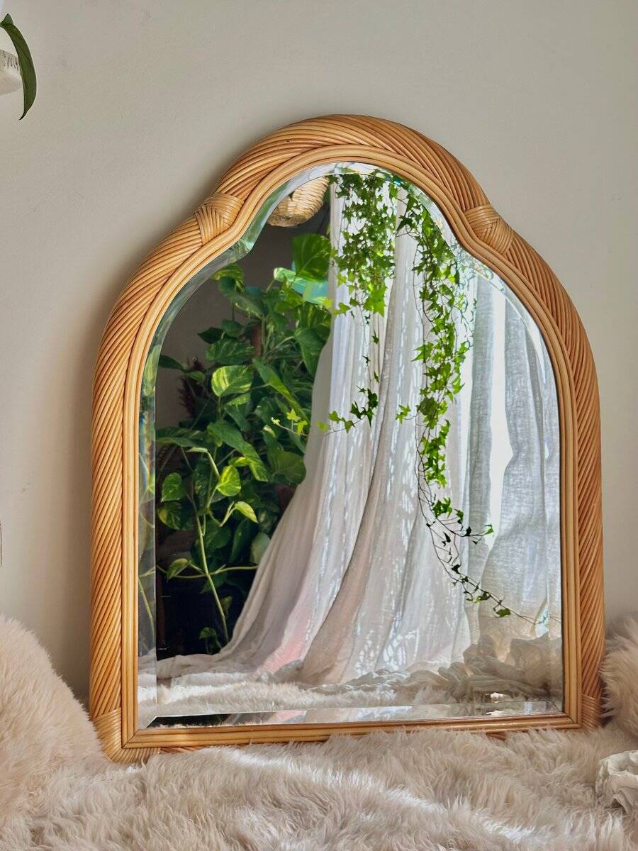 Vintage Twister mirror in spiral rattan with bevelled glass by Alberich, Spain, 1970s.