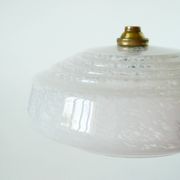 Suspension en verre de Clichy blanc, 1930